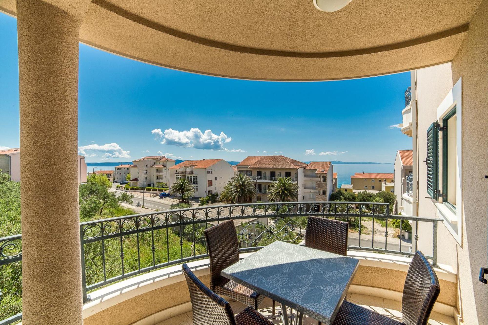 Villa Tucepi Beach Apartment