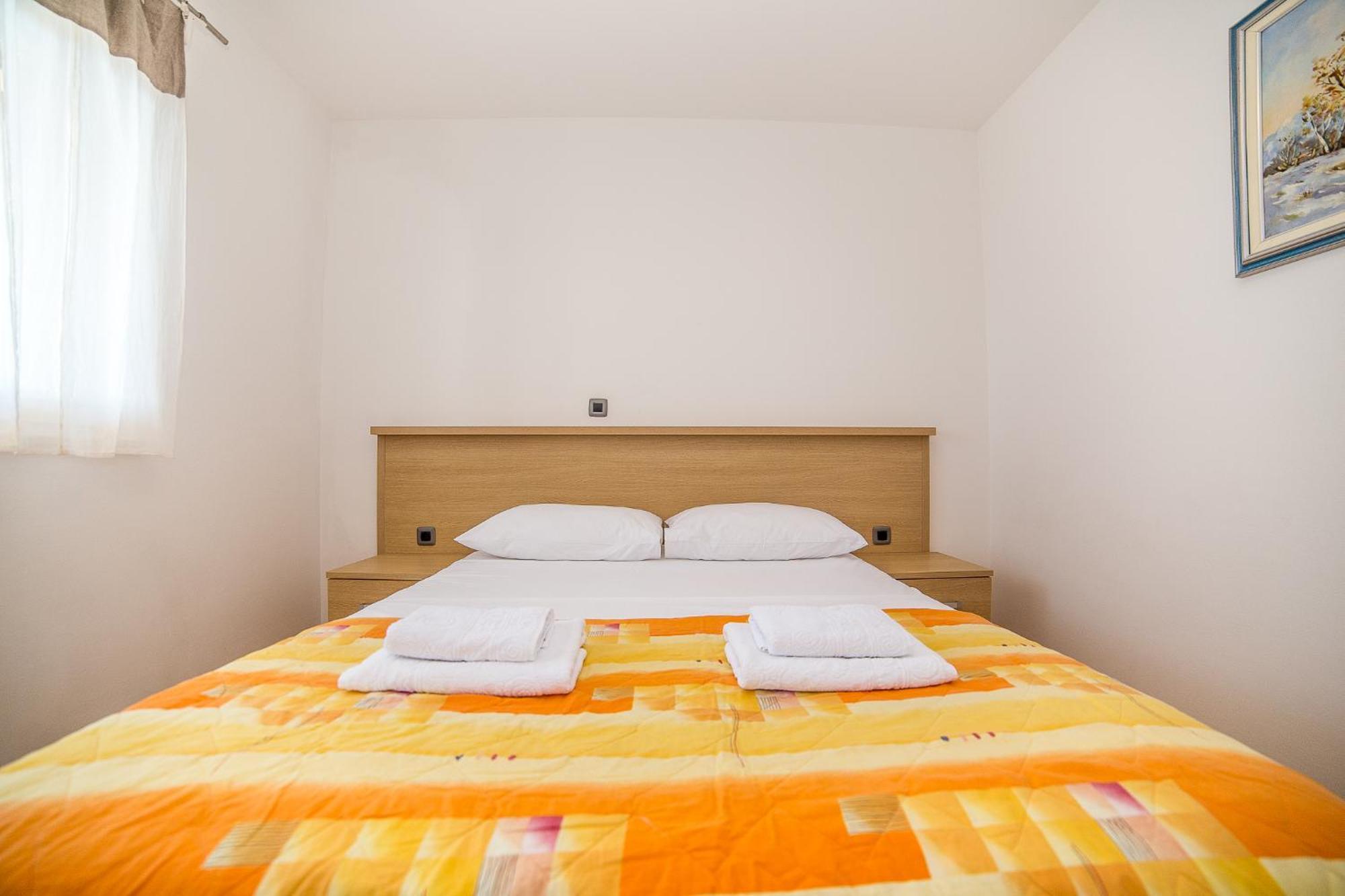 Villa Tucepi Beach Apartment *