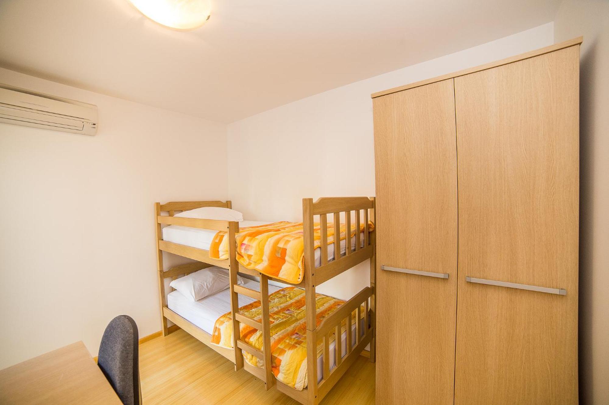 Villa Tucepi Beach Apartment *